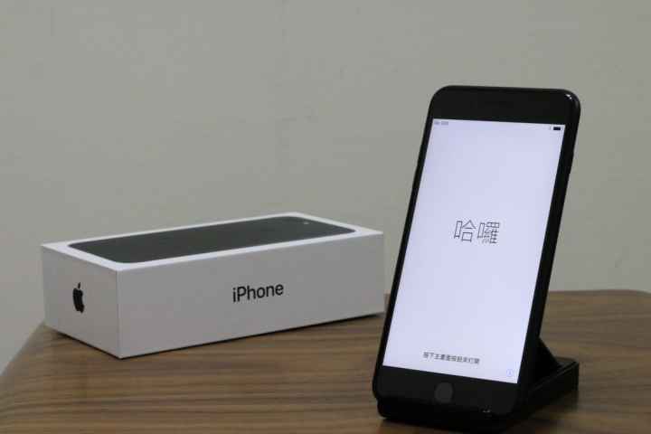 「黑漆七」iPhone 7 Plus X 犀牛盾 雙開箱