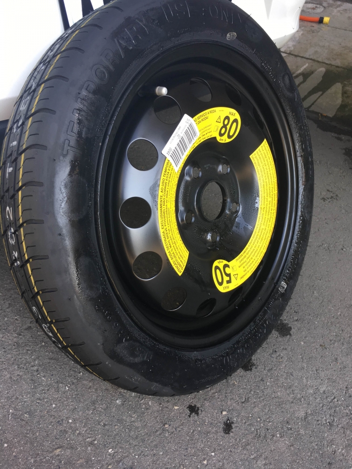 GOLF 7代 TDI 車內積水求救