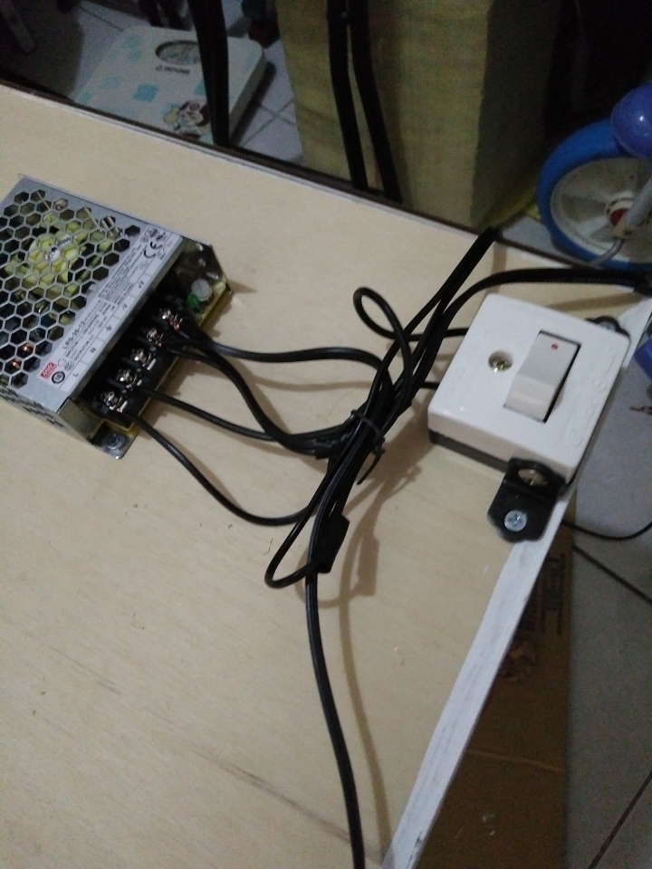 自製模型展示櫃(壓克力製作)