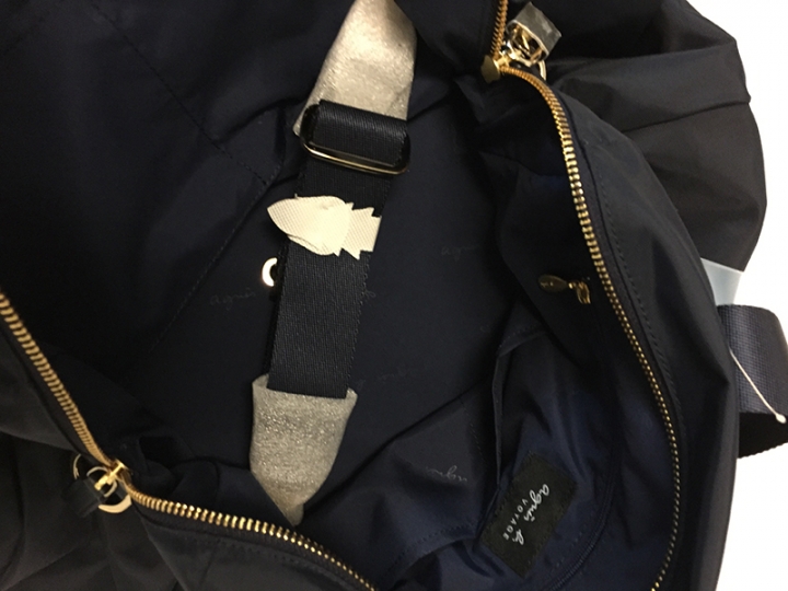 『開箱』agnes b Voyage 日本藍限定鎖頭包
