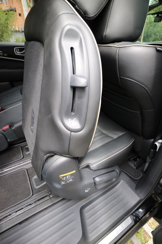 全能王者INFINITI QX60首開箱~~