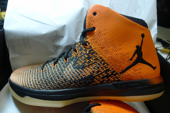 NIKE AIR JORDAN XXXI 經典的橘色