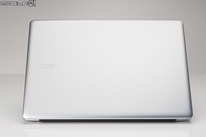 Acer Swift 3 穩健紮實的輕薄筆電
