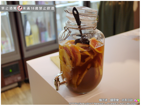【新宿】SHUGAR MARKET 讓胎胎好放鬆~百種水果酒任選放題不限時+外帶美食不受限=盡情暢飲的天堂