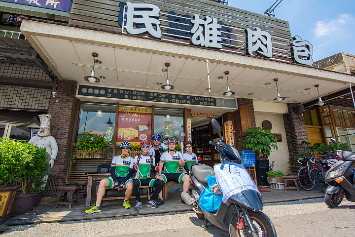 颱風在前,無懼! 8天環島,6天折返!