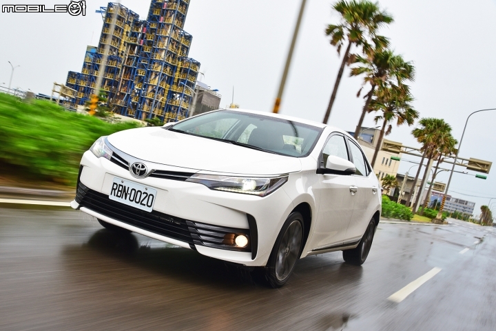安全規格、行路質感整體進化 小改款Toyota Corolla Altis搶先試駕