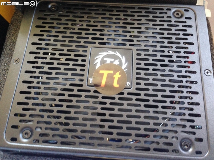 進入未來的時代 TT Toughpower DPS G RGB 750W分享