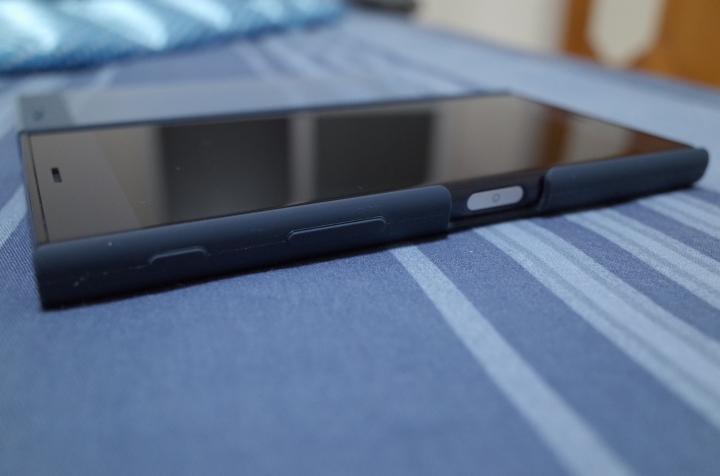 Sony Xperia XZ:Alkaleido材質的華麗工藝(105.10.03更新ISO夜拍測試)