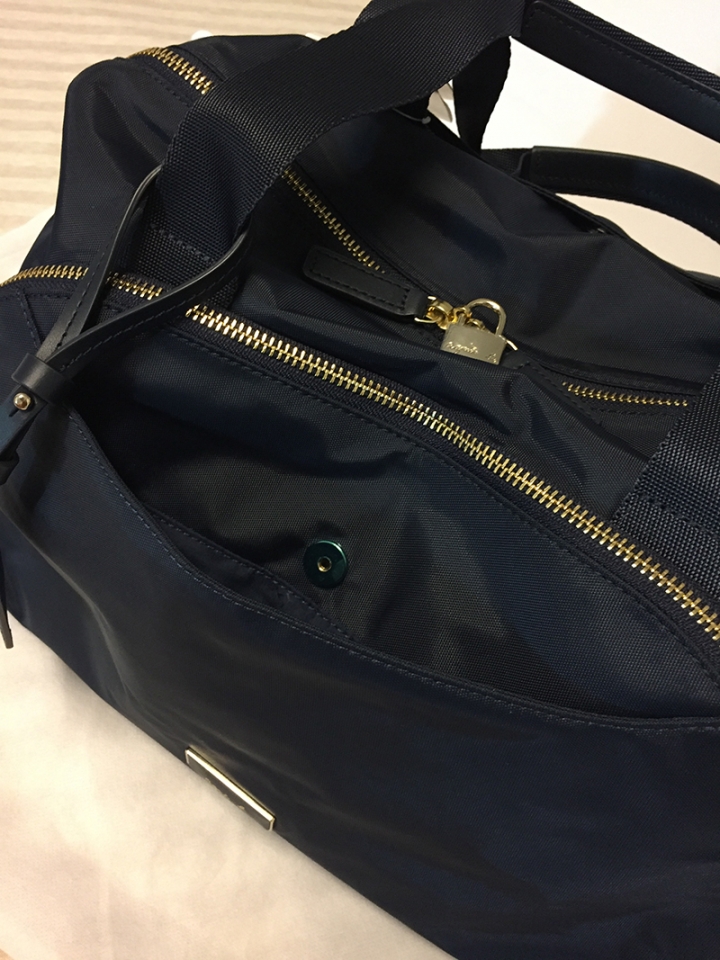 『開箱』agnes b Voyage 日本藍限定鎖頭包