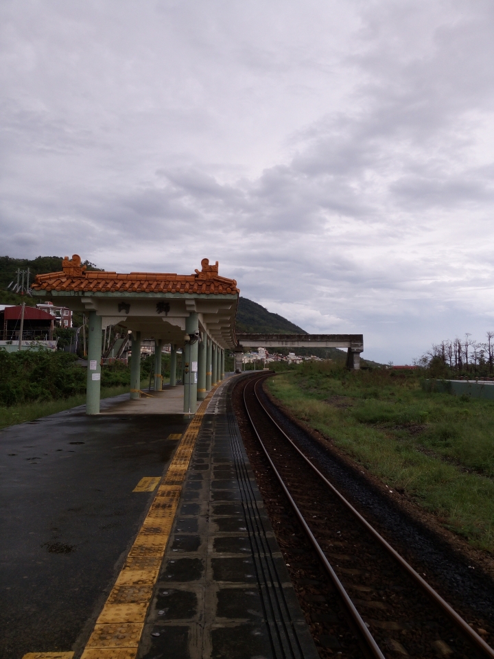 斜躺車兩天一夜 雨中墾丁流浪全紀錄