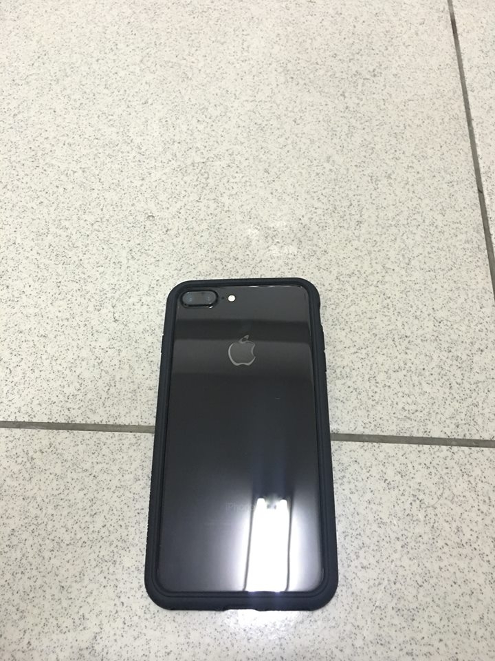 iPhone 7+曜石黑開箱~