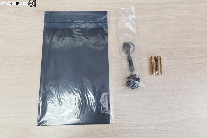 《戰爭機器 4》上市在即 JD、Kait 突進小惡魔總部
