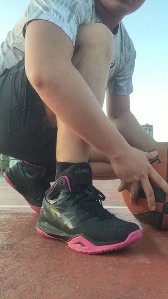 稀有低調的隱形戰機 ASICS NAKED EG03