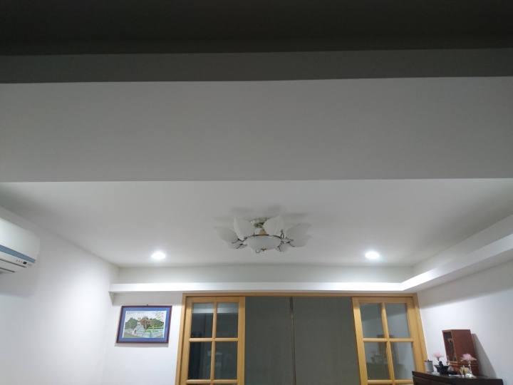 深度不深的崁入式喇叭_天空聲道用