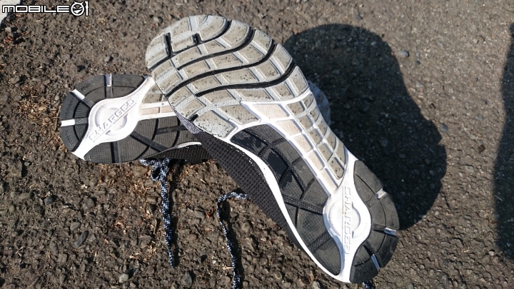 UNDER ARMOUR Charged Bandit 2 慢跑鞋~試穿心得分享~