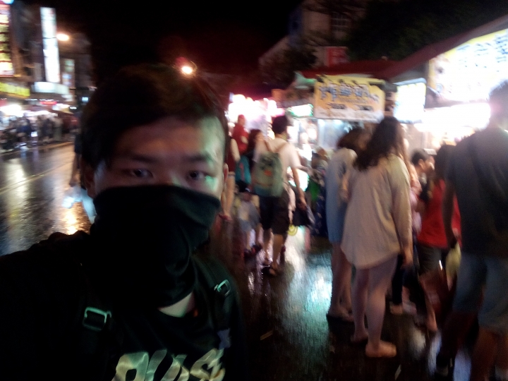 斜躺車兩天一夜 雨中墾丁流浪全紀錄