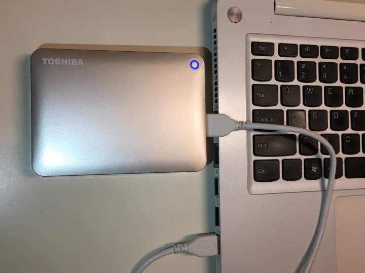 Toshiba Canvio Connect II V8 3TB 2.5吋行動硬碟評測文