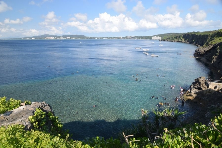 【2016沖繩自由行-Day3】世界唯二的潛水美景-藍洞潛水(青之洞窟) / 萬座毛 / 美國村咖哩飯HORIZON CURRY