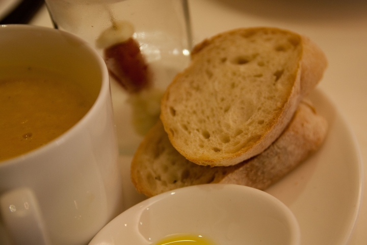 【美食。食記】彰化市 本土食材 風味精湛 藍廚 義大利麵 持續進步的餐廳