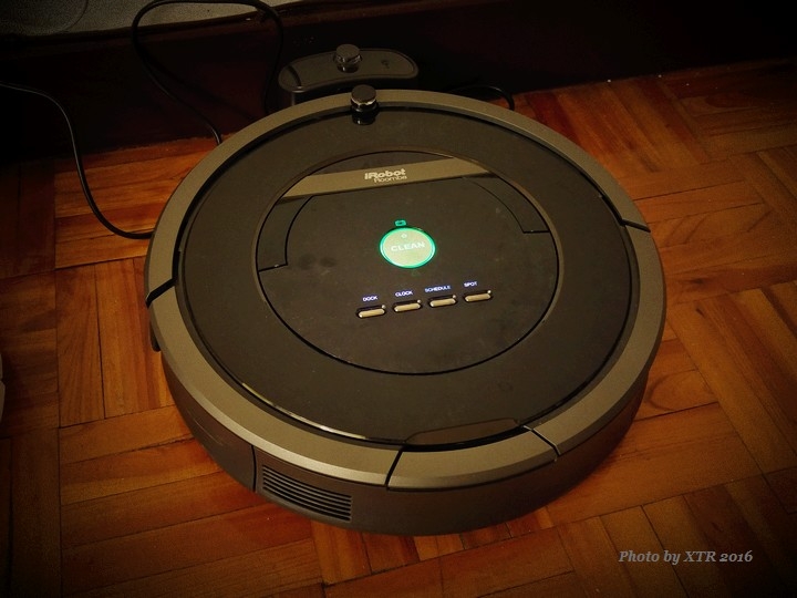 小米家掃地機器人 vs iRobot Roomba 880