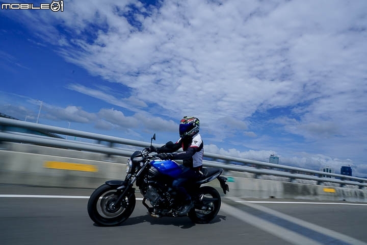 回歸騎車輕鬆樂趣 2016 SUZUKI SV650 ABS
