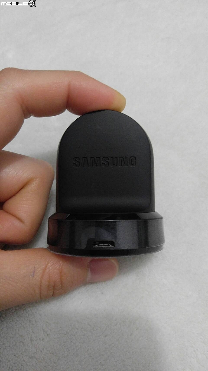 三星Gear S3 Frontier 開箱 11/25更新 已支援SAMSUNG PAY!!!