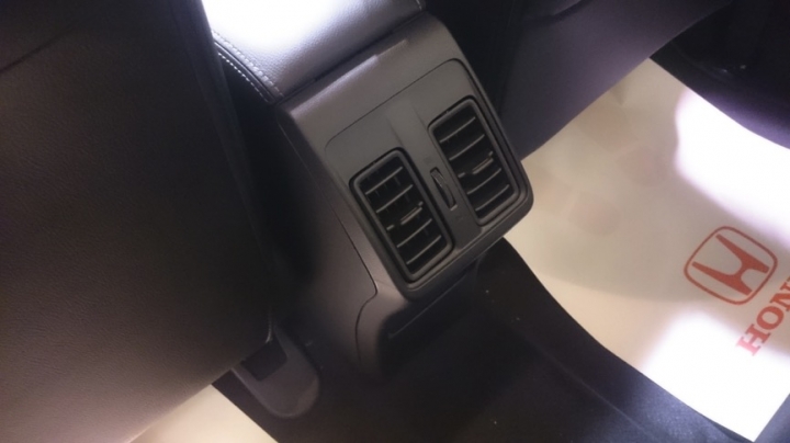 小車選擇Vios、S3或City? 附上Sienta賞車微心得