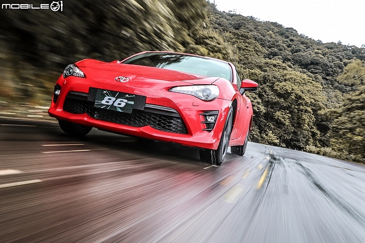 延續傳奇 Toyota 86 精進成熟好駕馭