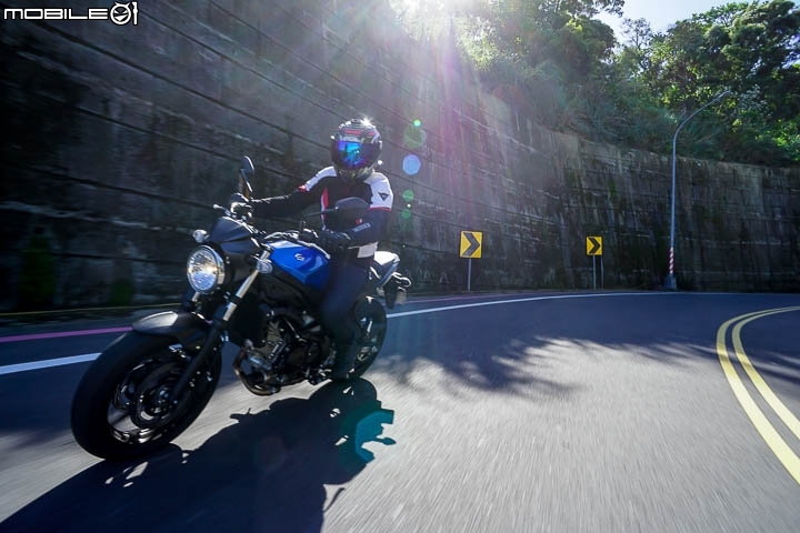 回歸騎車輕鬆樂趣 2016 SUZUKI SV650 ABS