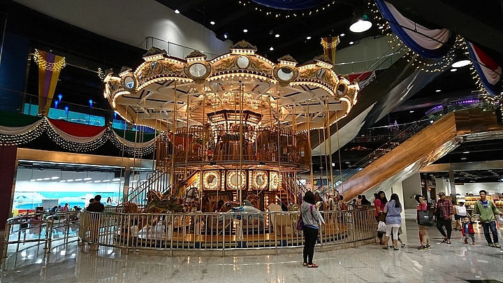 精煉鉑爵銀_SONY XZ
