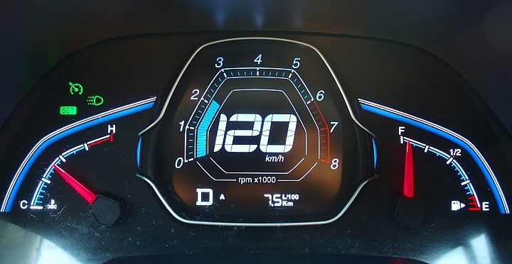 92也試:提供Luxgen S3車主油耗實測(定速50~120),發現似乎比95無鉛汽油稍省油。