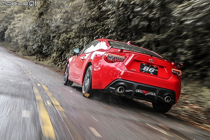 延續傳奇 Toyota 86 精進成熟好駕馭