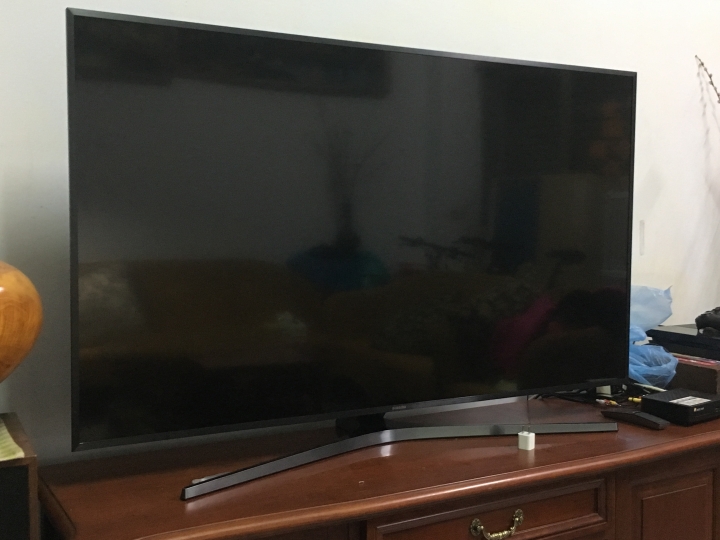 三星55吋4K電視UA55KU6400WXZW開箱