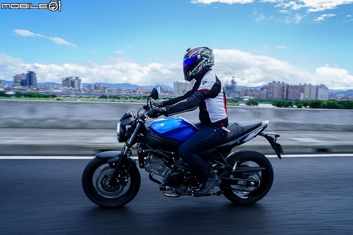 回歸騎車輕鬆樂趣 2016 SUZUKI SV650 ABS
