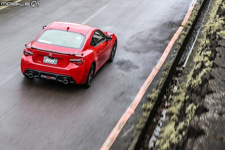 延續傳奇 Toyota 86 精進成熟好駕馭