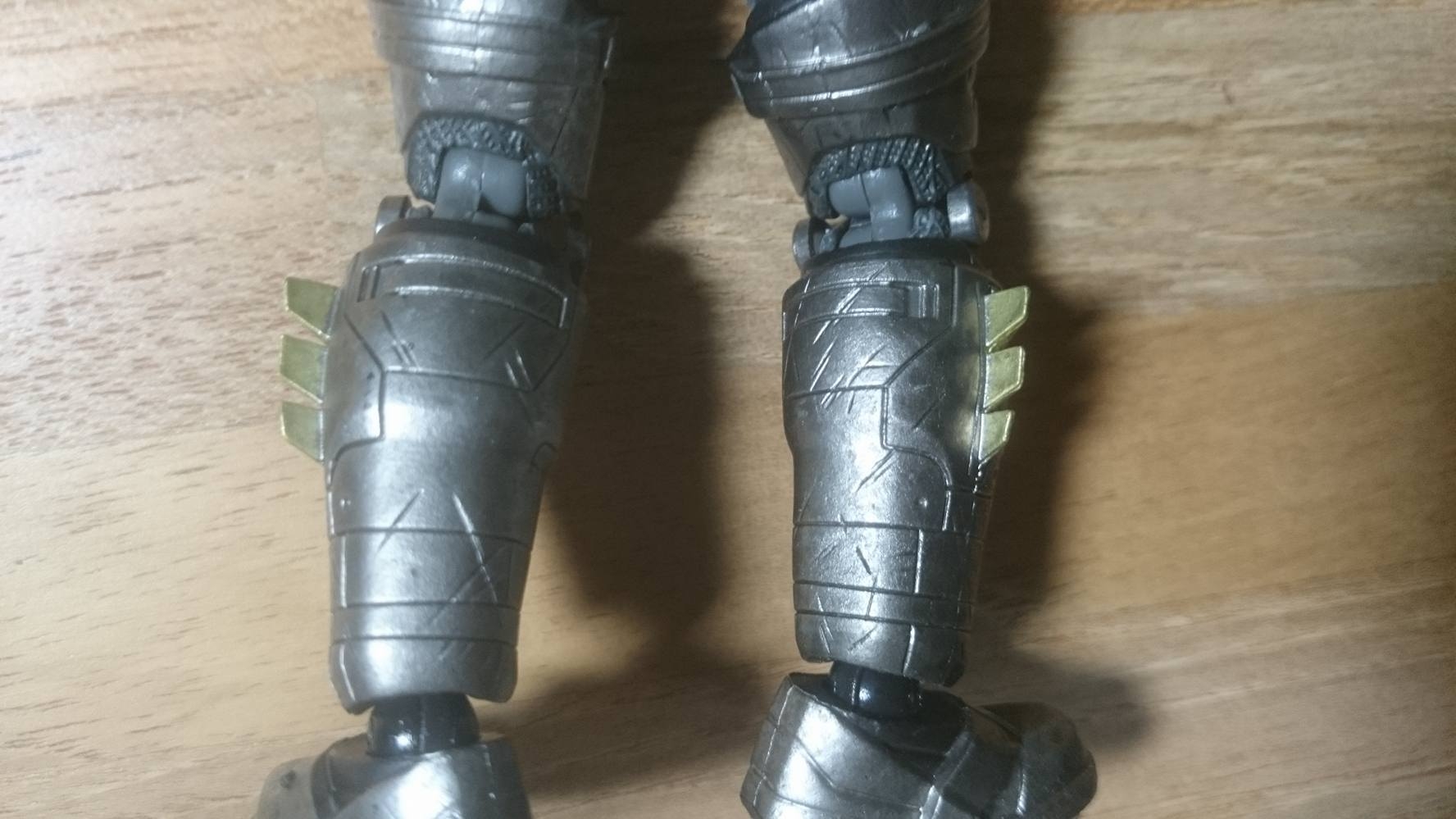 (簡單開箱) 日版 MAFEX 蝙蝠俠裝甲版 No.023 不專業分享