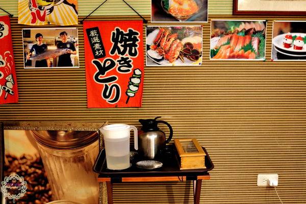 (合作)【高雄 旗津】風車驛站海物料理專門店風車公園前,有著精緻新鮮的高級海產料理與大庭園用餐空間,可愛店貓陪吃陪喝,不同於一般熱炒店的高檔饗宴!