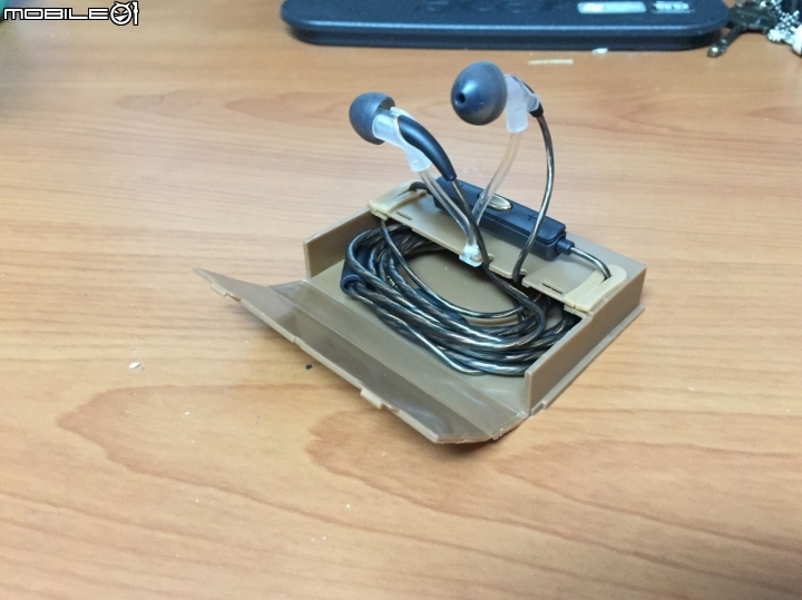 應該是01首開吧? Klipsch Reference X12i