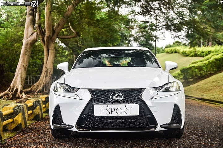 細部有感進化 Lexus 2017年式小改款IS200t F Sport Navi試駕報導