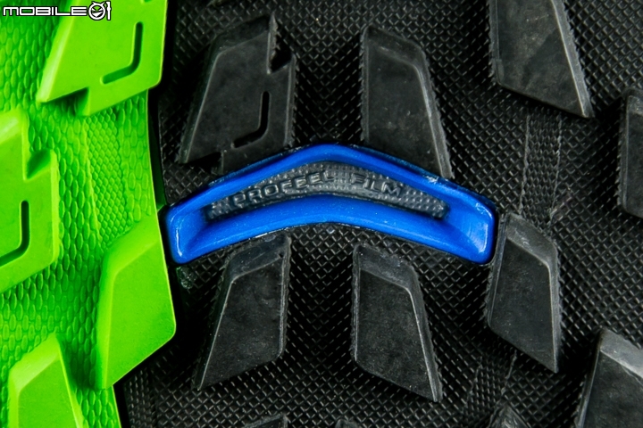 抓地出色包覆強 Salomon Wings Pro 2