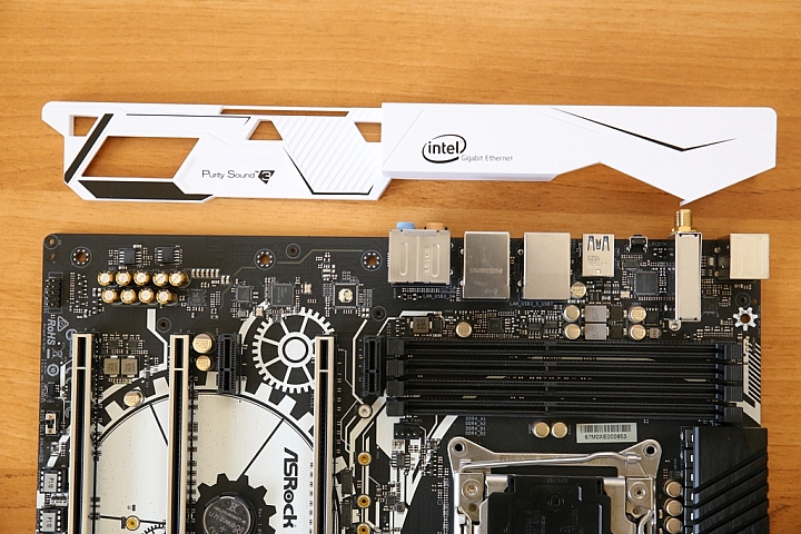 換換病發作,ASRock X99 Taichi + Intel Core i7-5930K