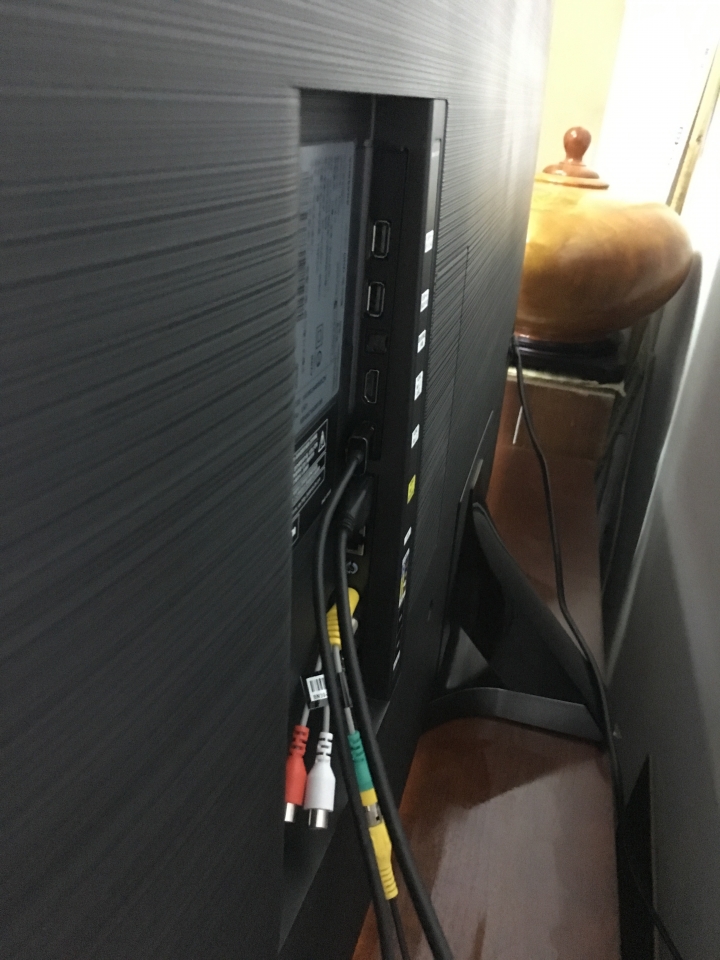 三星55吋4K電視UA55KU6400WXZW開箱