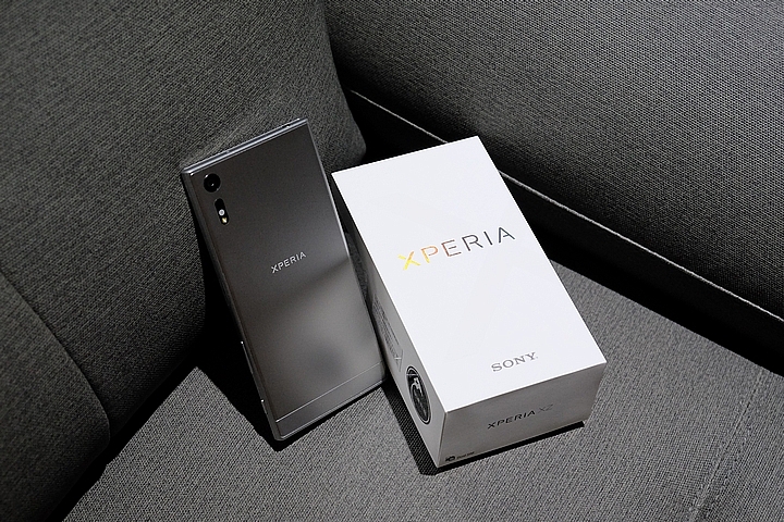 精煉鉑爵銀_SONY XZ