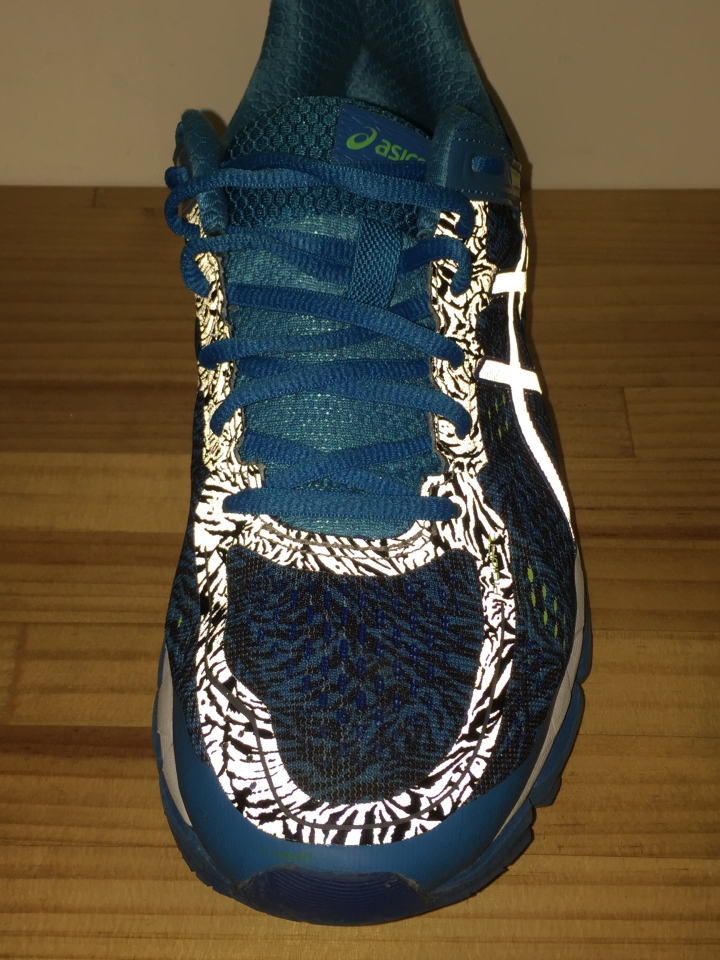 亞瑟士翔走 ASICS SKYSENSOR GLIDE 4-wide 開箱分享(附GEL-KAYANO 22比較)
