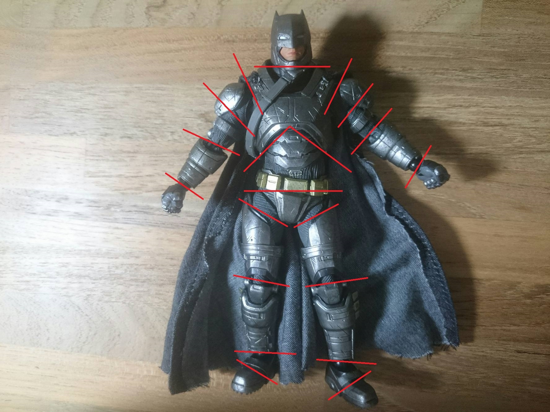 (簡單開箱) 日版 MAFEX 蝙蝠俠裝甲版 No.023 不專業分享