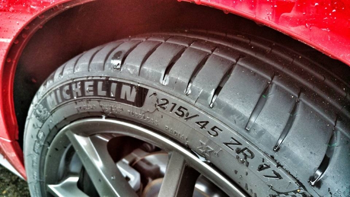 全方位好胎! 米其林Michelin Pilot Sport 4 (PS4)山道乾濕地實測試駕分享
