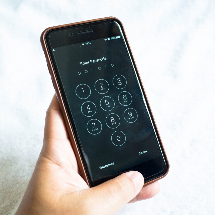 分享NOMAD iPhone 7 Plus 低調皮革保護殼