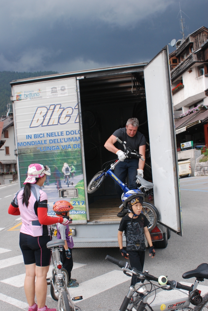 2015 38天露營車遊歐洲 (6) 義大利威尼斯->Cortina d’Ampezzo->Zugspitze->Füssen->LEGO Land