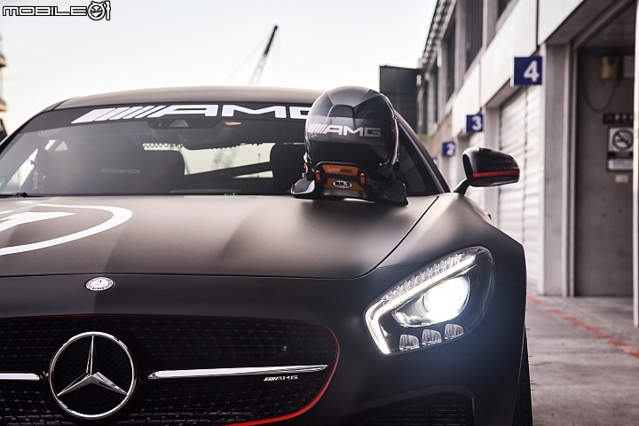 強悍新成員到來!Mercedes-AMG E43 4MATIC發表暨大鵬灣賽道AMG Performance Tour性能駕馭之旅體驗