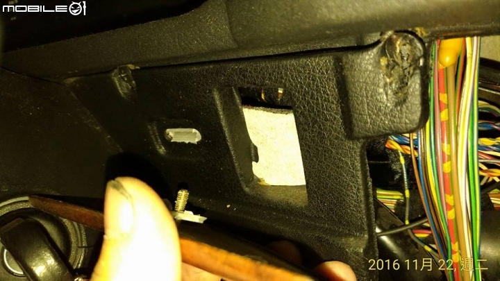 E34 DIY專輯16...暖氣水箱更換...難度等級3